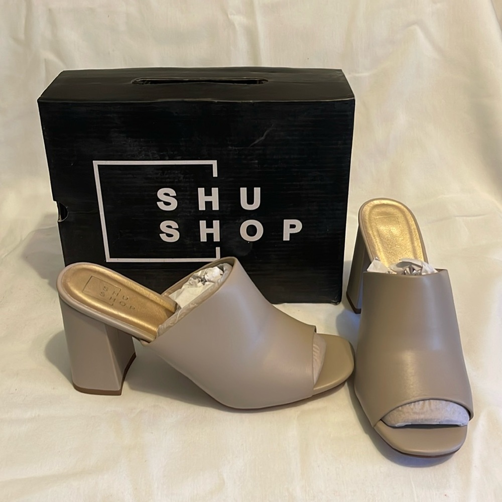 Taupe heeled slides - Shu Shop - Brand New